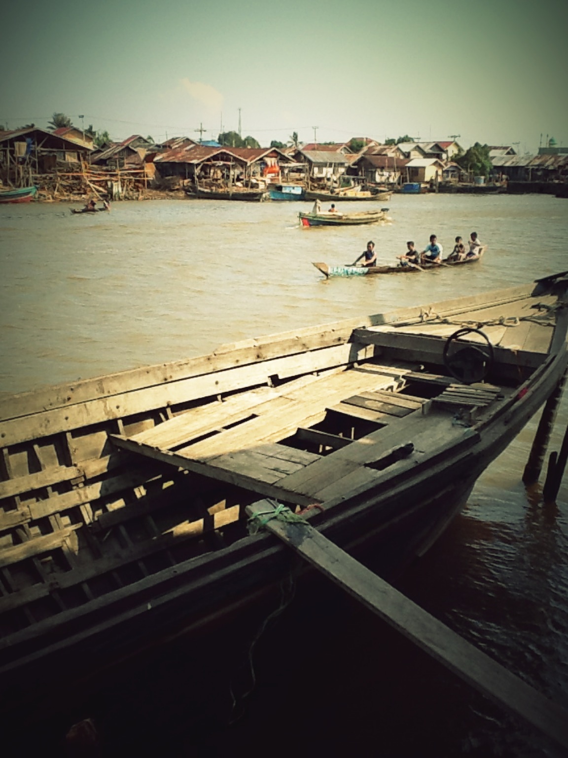 Download this Tempat Pembuatan Perahu Jukung Sungai Barito picture